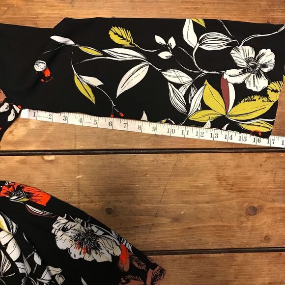 Free People Bella Black Red Green Floral Tunic Long Bell Sleeves Small - Picture 11 of 13